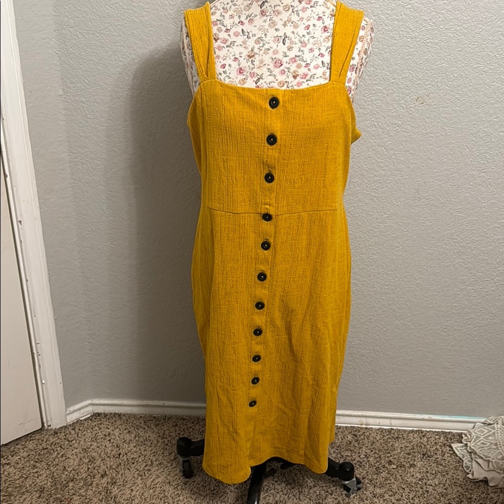🎉3/$30 Madewell Yellow Gold Sleeveless Square Neck Midi Dress Button Down
